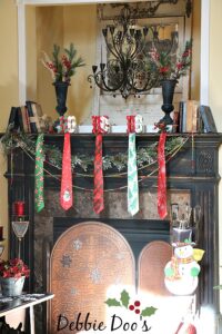 Christmas-mantel-decorating-ideas-from-the-dollar-tree-and-Homegoods